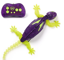 Load image into Gallery viewer, Hex Bots Glow In The Dark Gecko