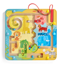 Load image into Gallery viewer, Safari Magnetic Maze