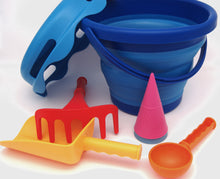 Load image into Gallery viewer, 7 In 1 Sand Toy Blue