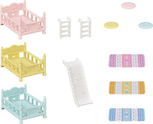 Load image into Gallery viewer, Triple Bunk Beds