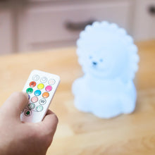 Load image into Gallery viewer, Lion LumiPets With Remote