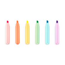 Load image into Gallery viewer, Beary Sweet Mini Scented Highlighters