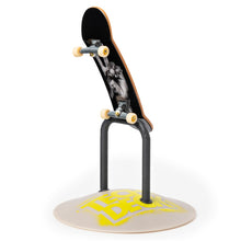 Load image into Gallery viewer, Tech Deck Street Hits Fingerboard &amp; Obstacle