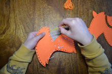 Load image into Gallery viewer, Cute Animals Felt Sewing Kit
