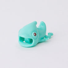 Load image into Gallery viewer, ZipperBite Chameleon