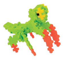 Load image into Gallery viewer, 70 PC Praying Mantis Plus Tube